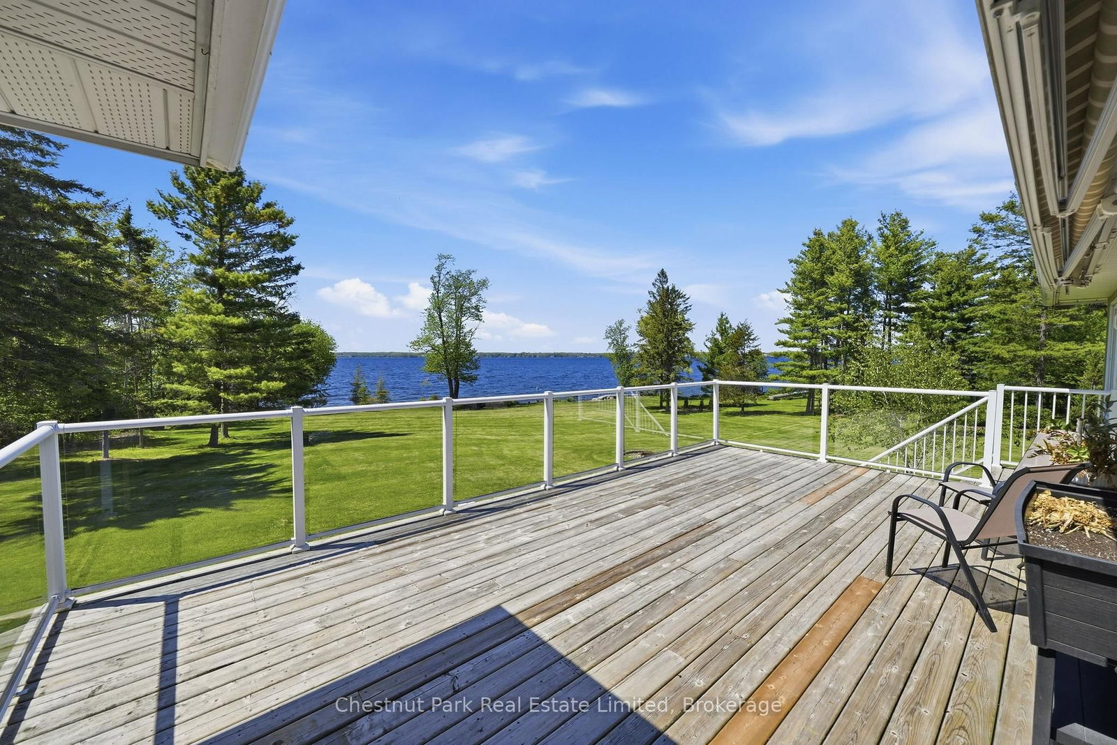 3587 County Rd 7 • Prince Edward County, ON photo 40