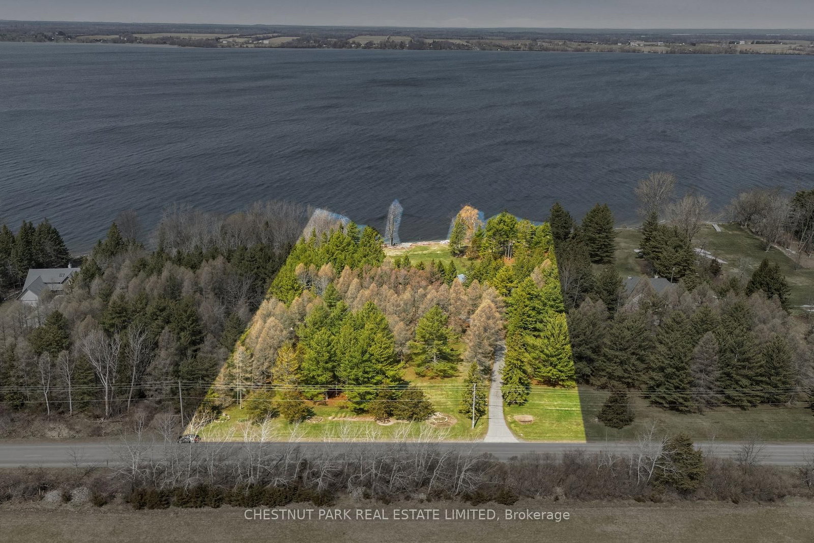 3587 County Rd 7 • Prince Edward County, ON photo 45