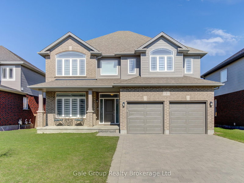 home for sale on 5 Balmoral Lane