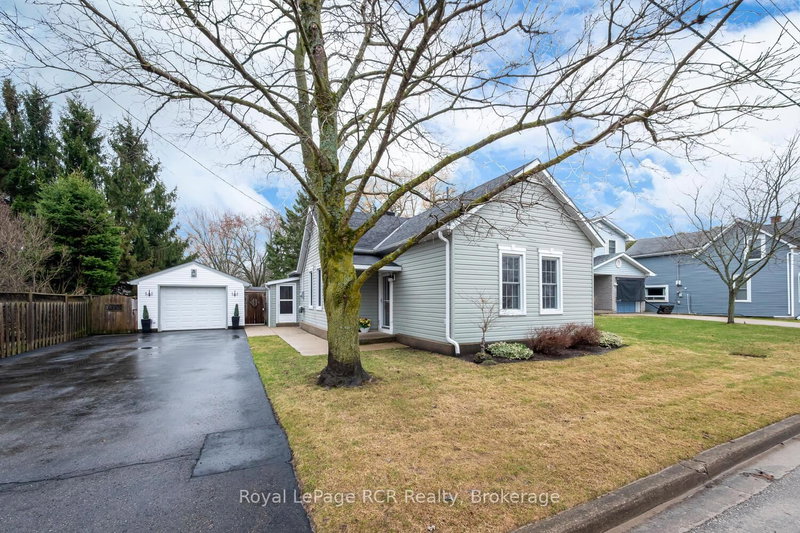 home for sale on 631 9th Street W