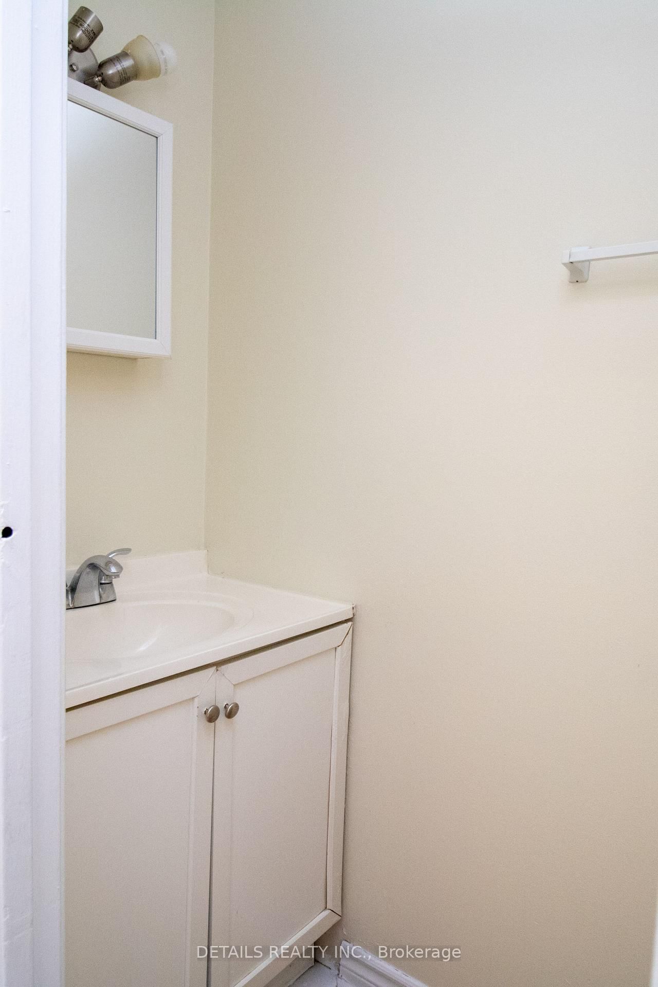 1339 Belgate Way, Unit 48 - Photo 8