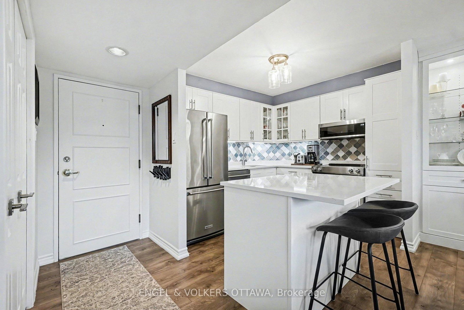 470 Laurier Avenue W, Unit 2209 - Photo 13