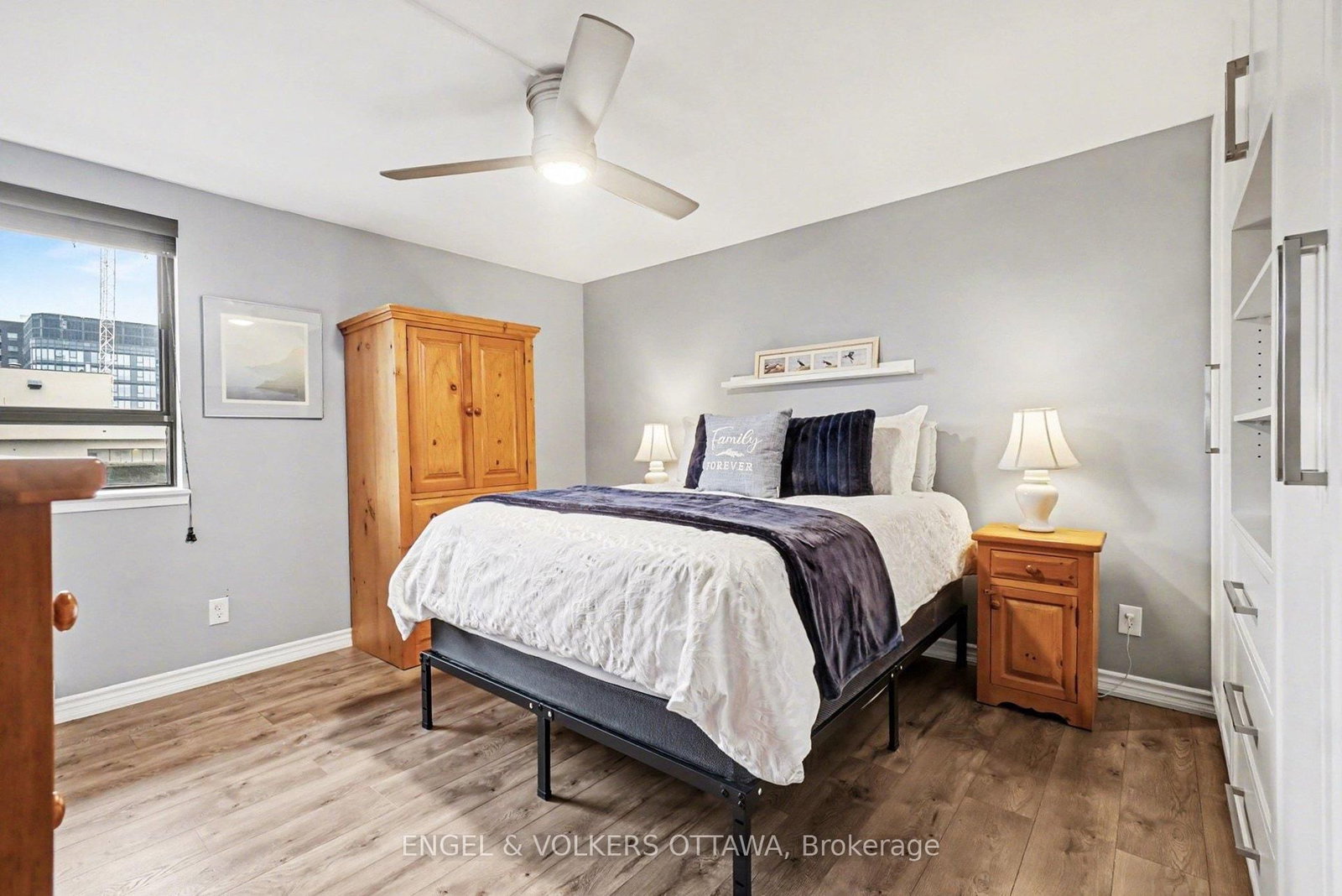 470 Laurier Avenue W, Unit 2209 - Photo 18