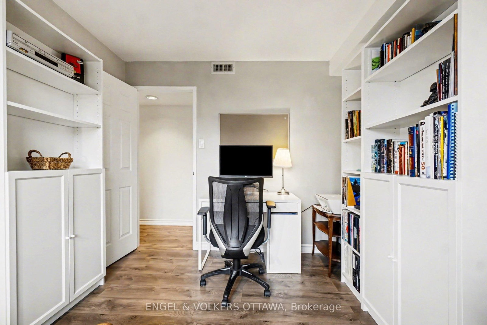 470 Laurier Avenue W, Unit 2209 - Photo 20