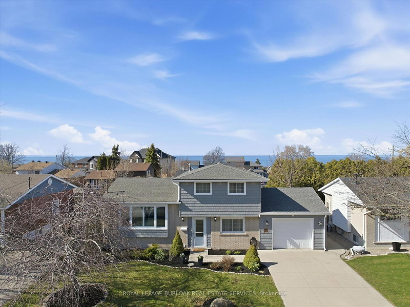 home for sale on 35 Viking Drive