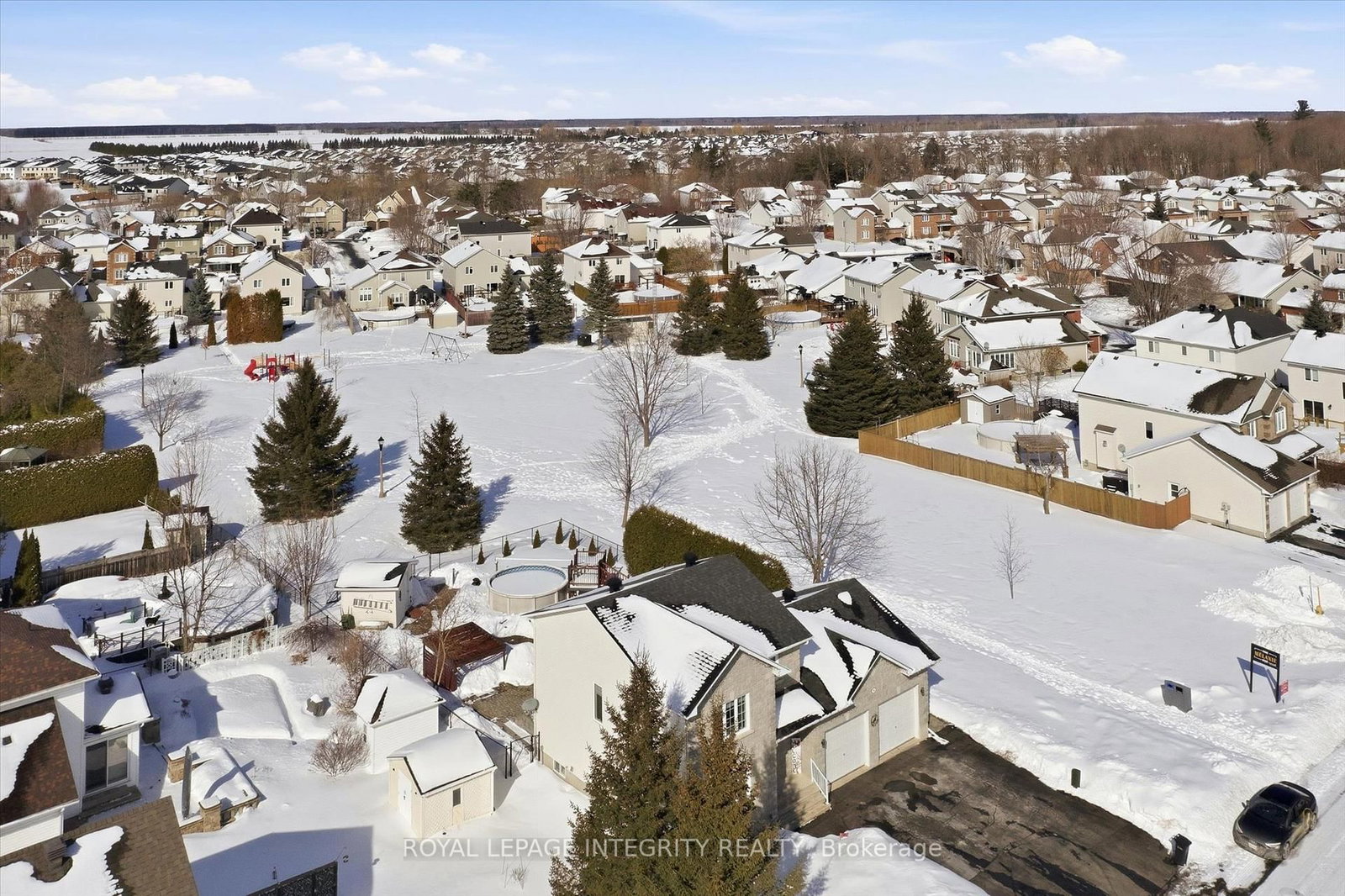 Detached House for sale at 36 Frontenac Boulevard, Russell, Ontario, K0A 1W0 - Embrun - MLS: X13000762