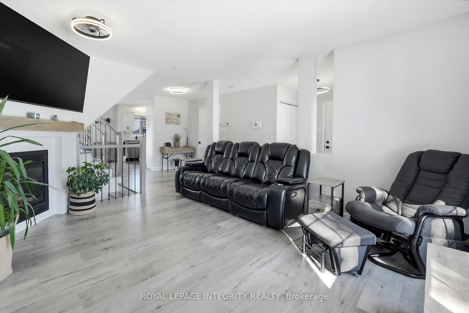 Detached House for sale at 36 Frontenac Boulevard, Russell, Ontario, K0A 1W0 - Embrun - MLS: X13000762