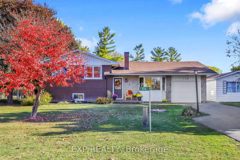 114 Kedey St St, Fitzroy Harbour, K0A 1X0 | Image 2