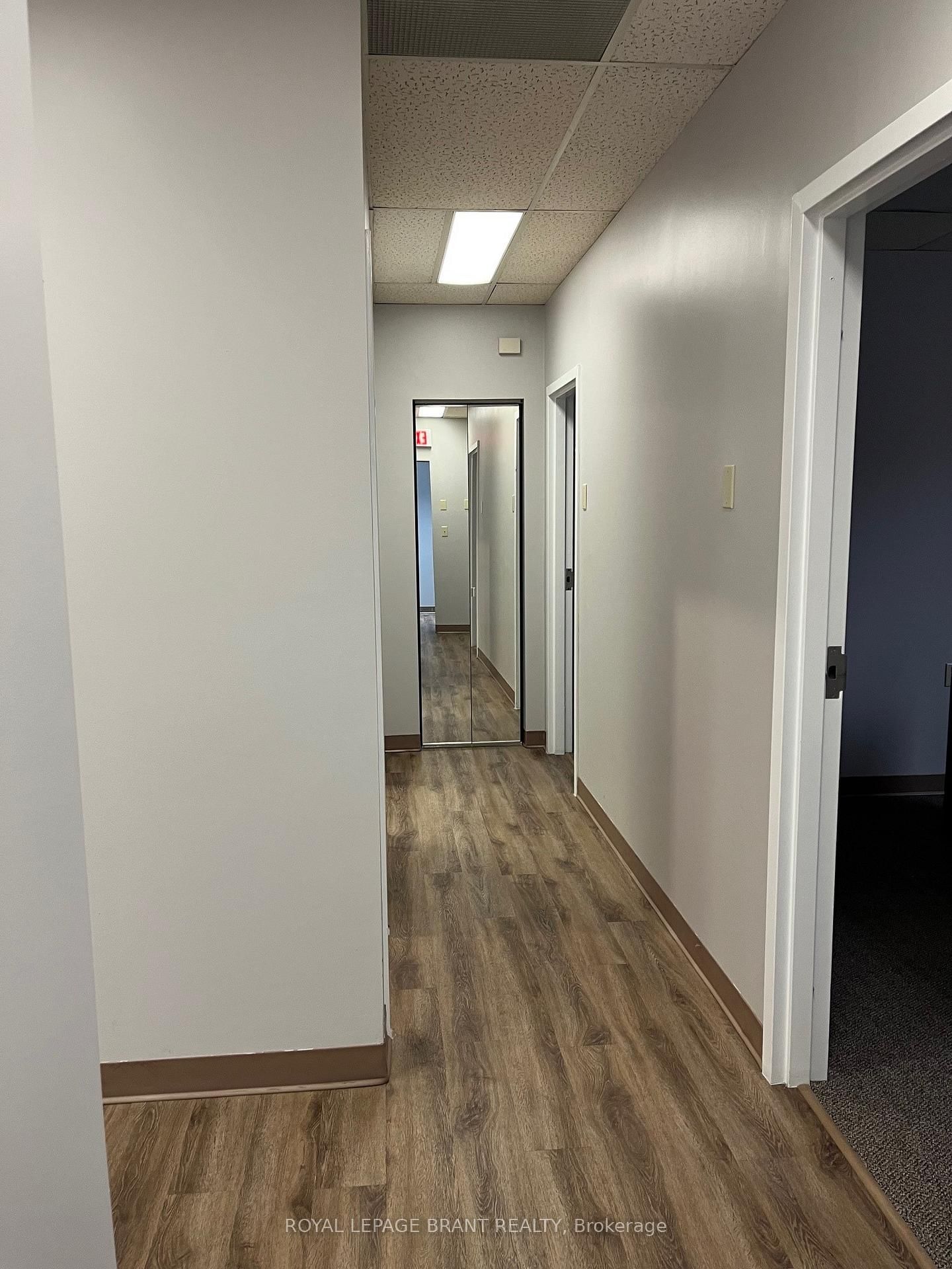 139 Grand River Street N, Unit 201 - Photo 8