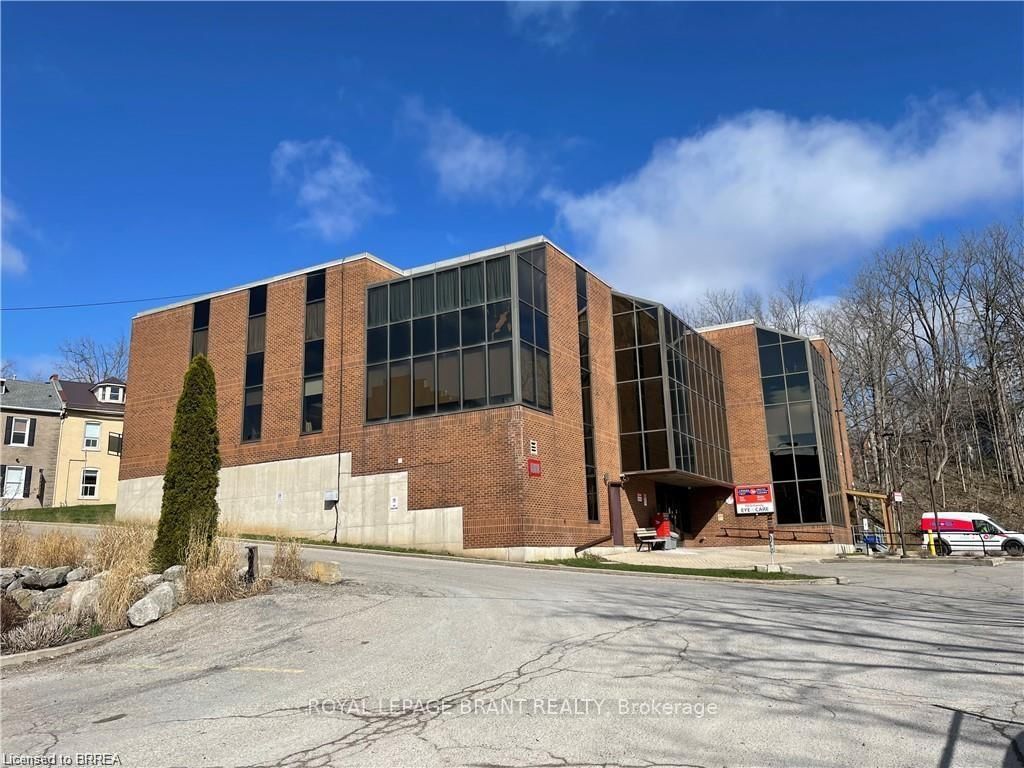 139 Grand River Street N, Unit 102 - Photo 2