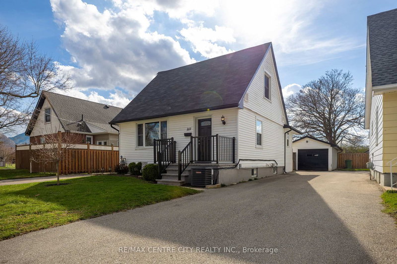 home for sale on 169 Fifth Avenue