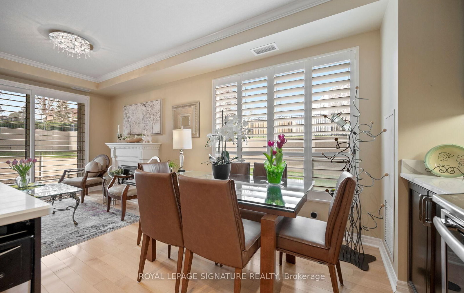 539 BELMONT Avenue W, Unit 101 - Photo 11