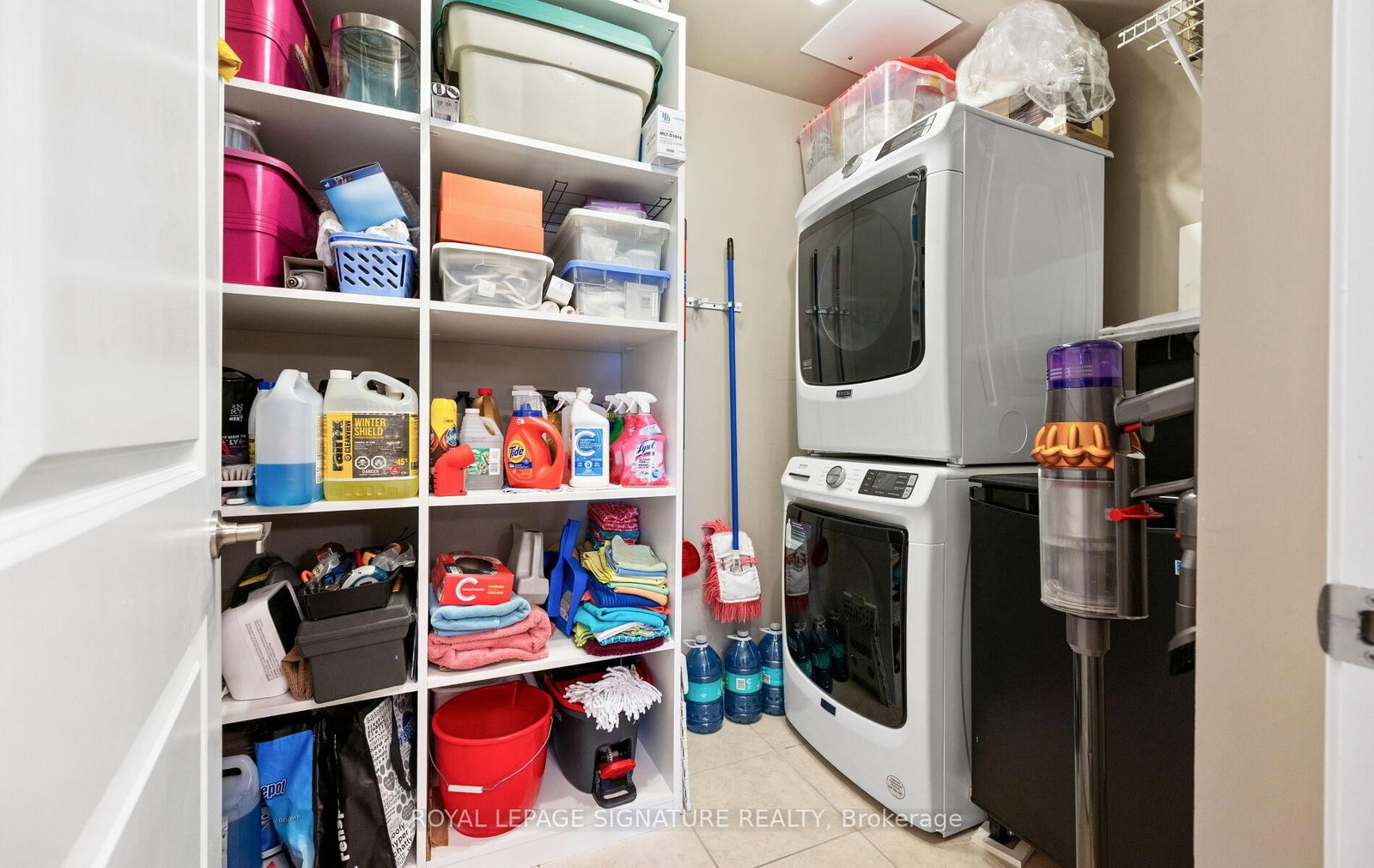 539 BELMONT Avenue W, Unit 101 - Photo 19