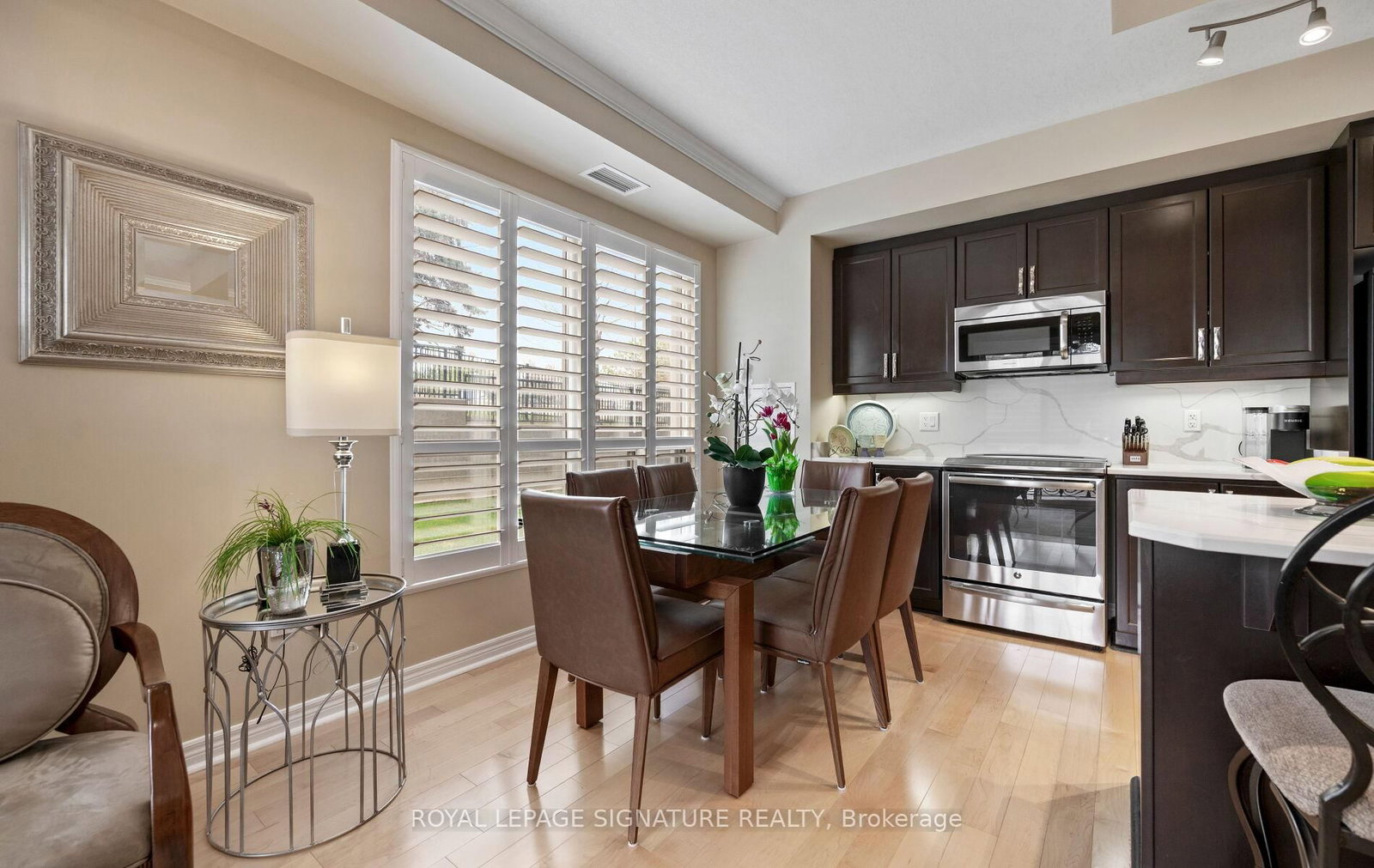 539 BELMONT Avenue W, Unit 101 - Photo 7