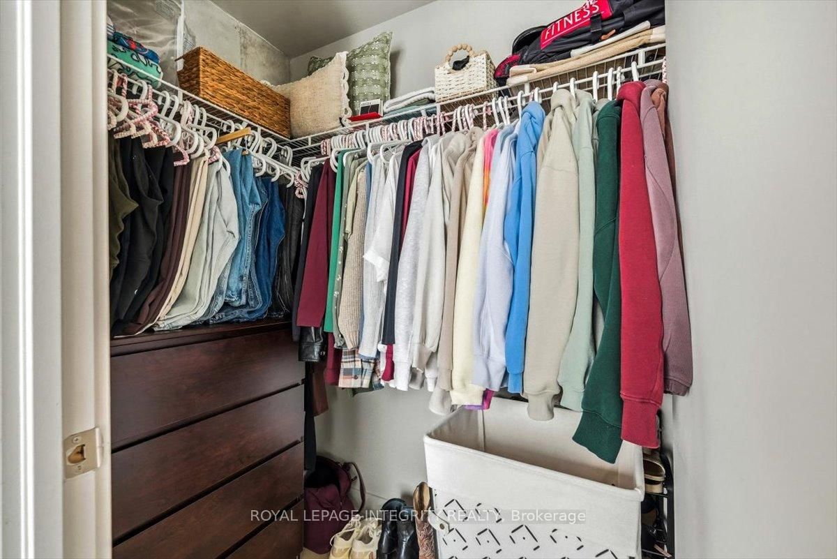 203 Catherine Street, Unit 602 - Photo 15