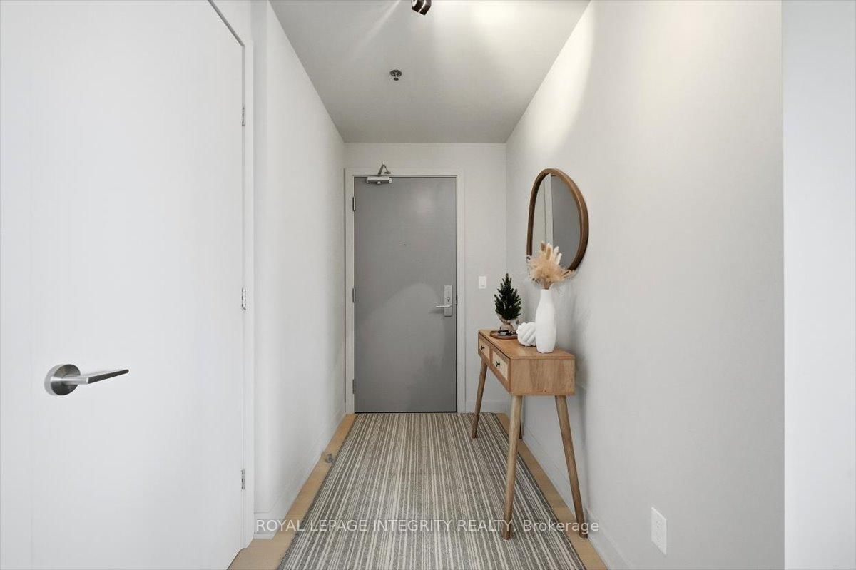 203 Catherine Street, Unit 602 - Photo 4