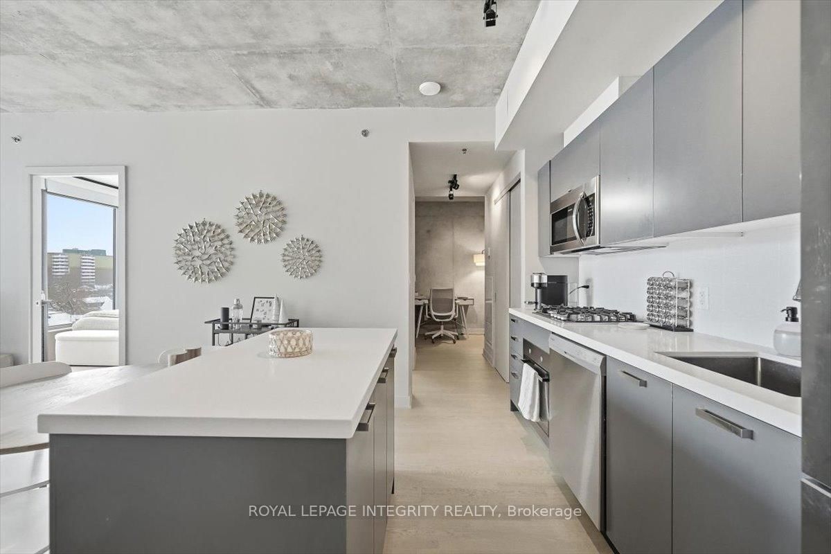 203 Catherine Street, Unit 602 - Photo 7