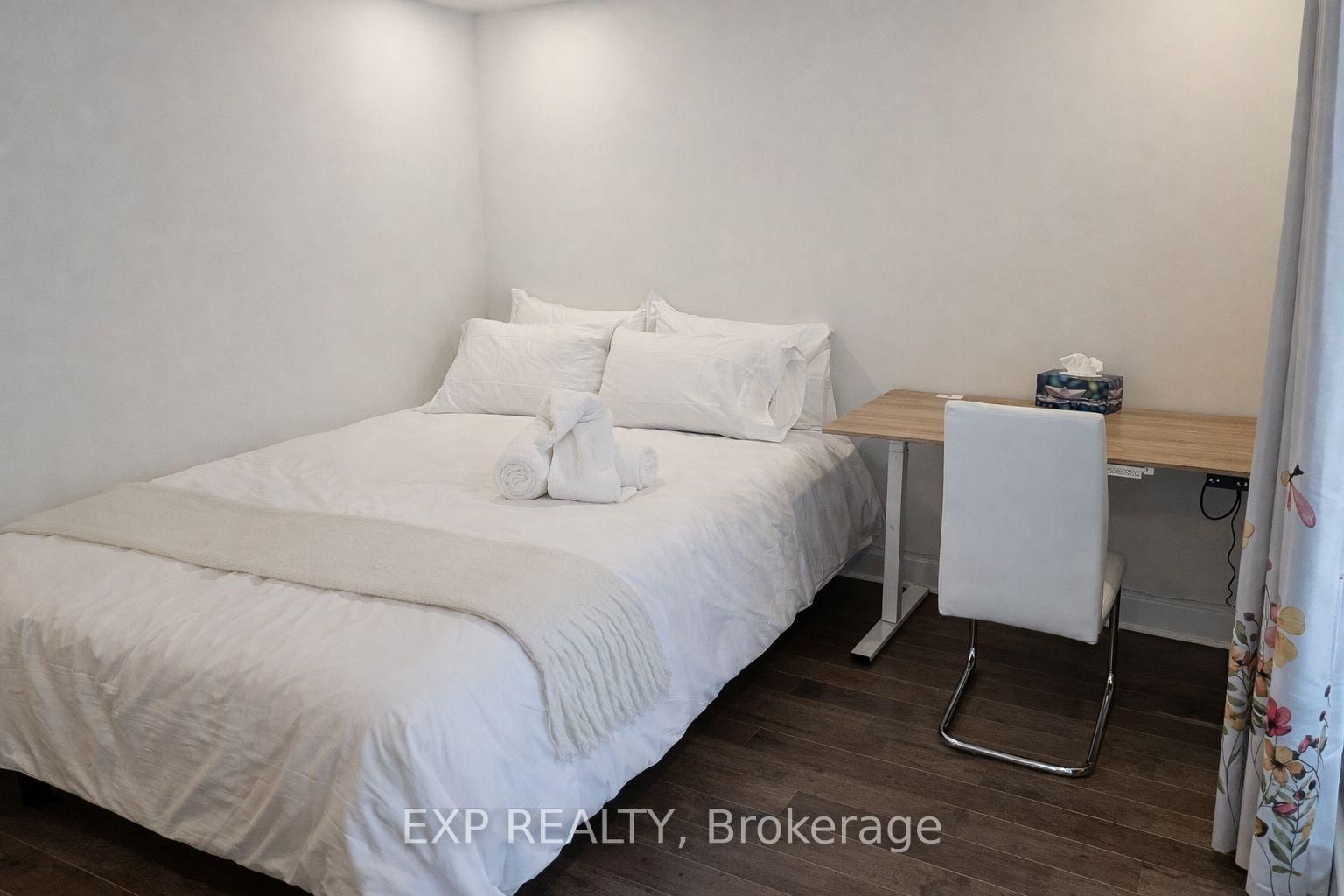 180 george Street, Unit 1410 - Photo 12