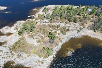 4 Island 1210 • Georgian Bay, ON photo 8