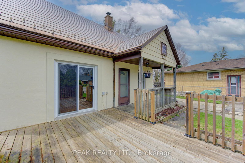 386 Peel St, Wilmot, N3A 1E5 | Image 2