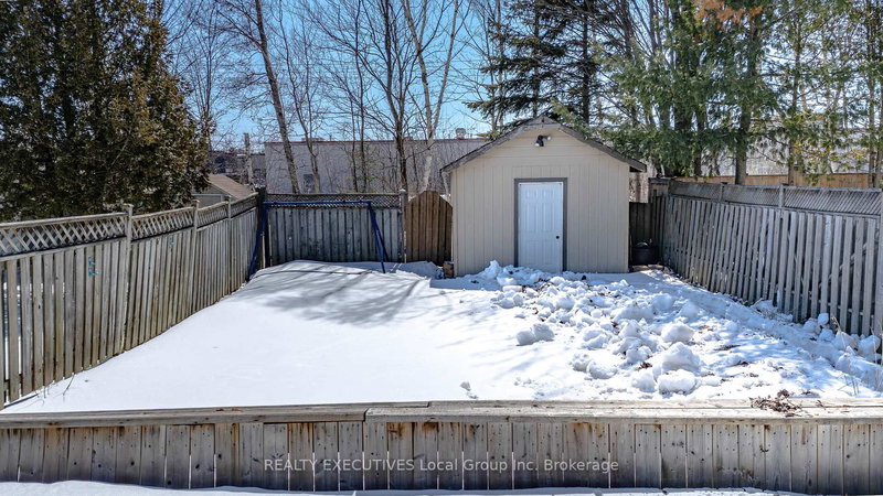 32 OAKDALE Rd, North Bay, P1B 8Y8 | Image 3