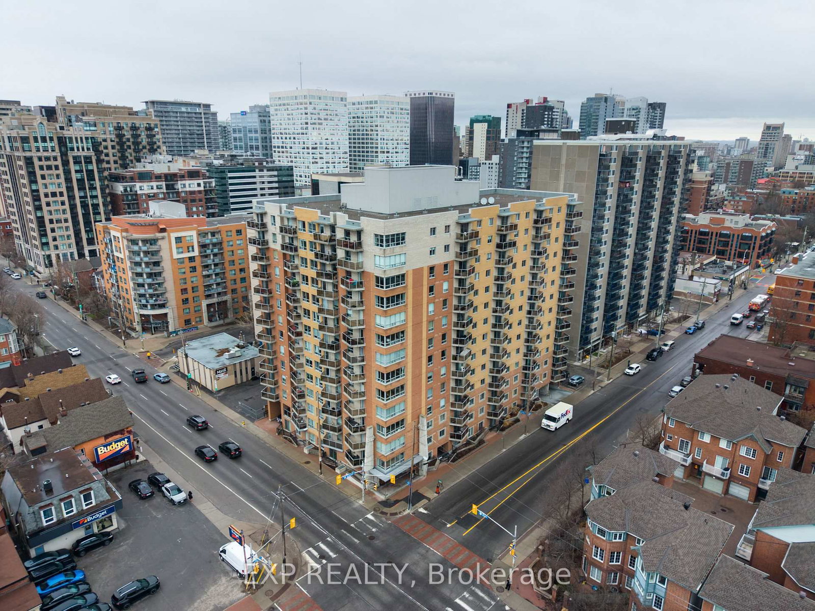 429 Somerset Street W, Unit 803 - Photo 23