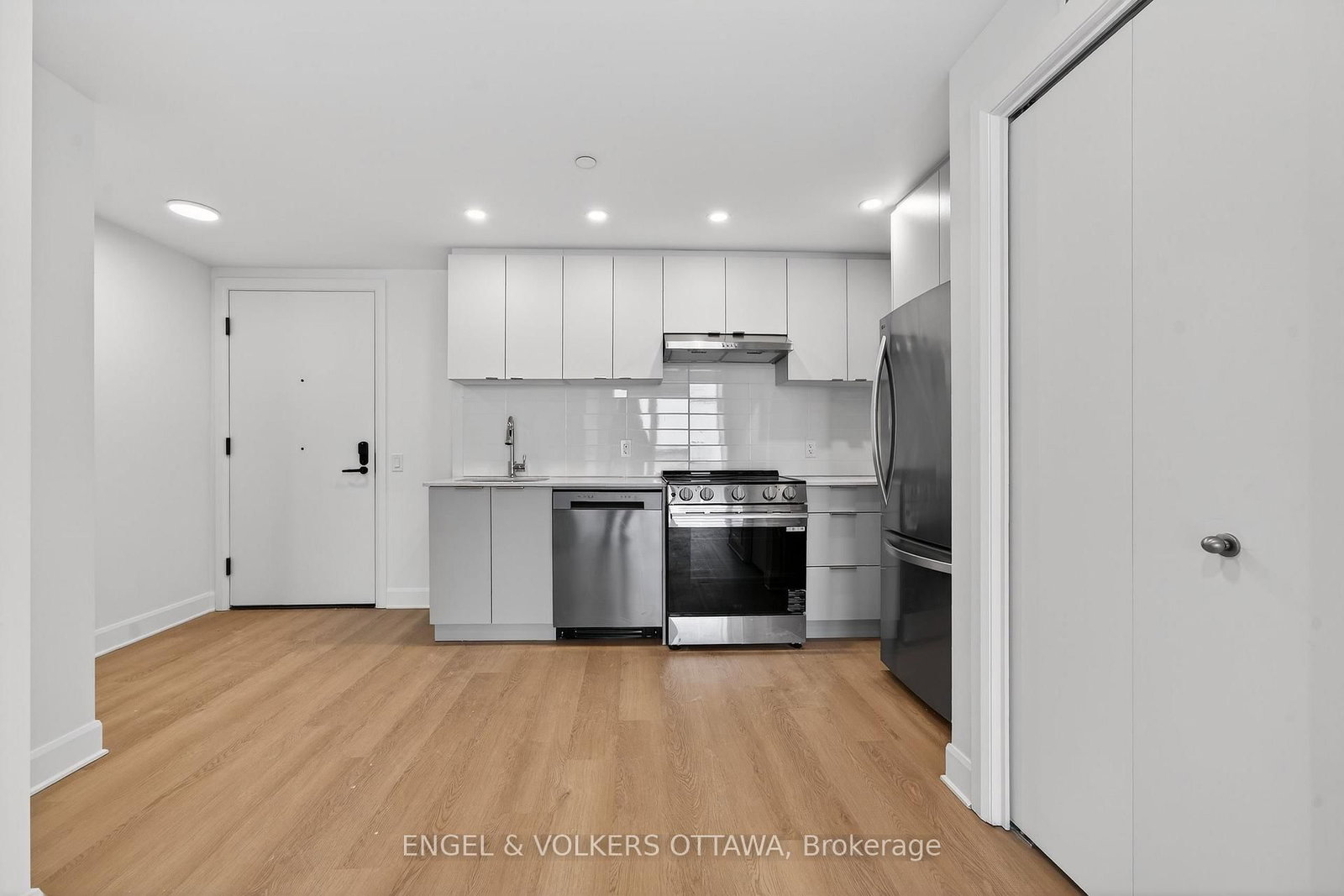 1360 Carling Avenue, Unit 1803 - Photo 3