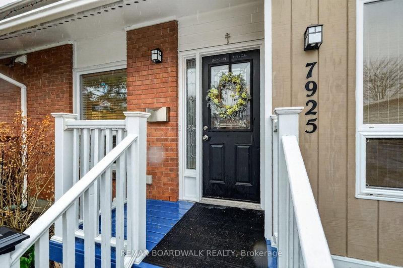 7925 Jeanne D'arc Blvd N, Ottawa, K1C 2C7 | Image 2