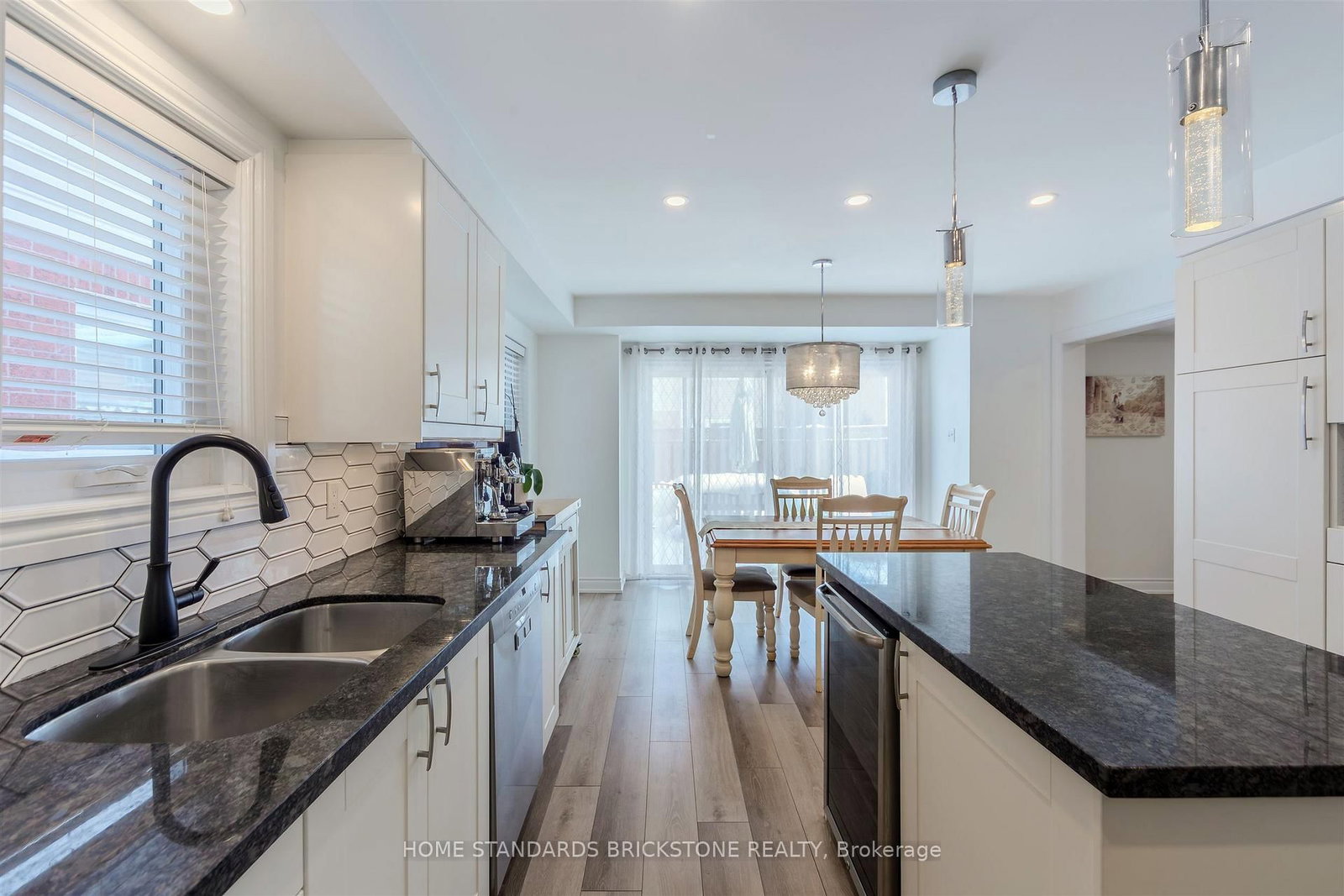 28 Brookhurst Crescent - Photo 11