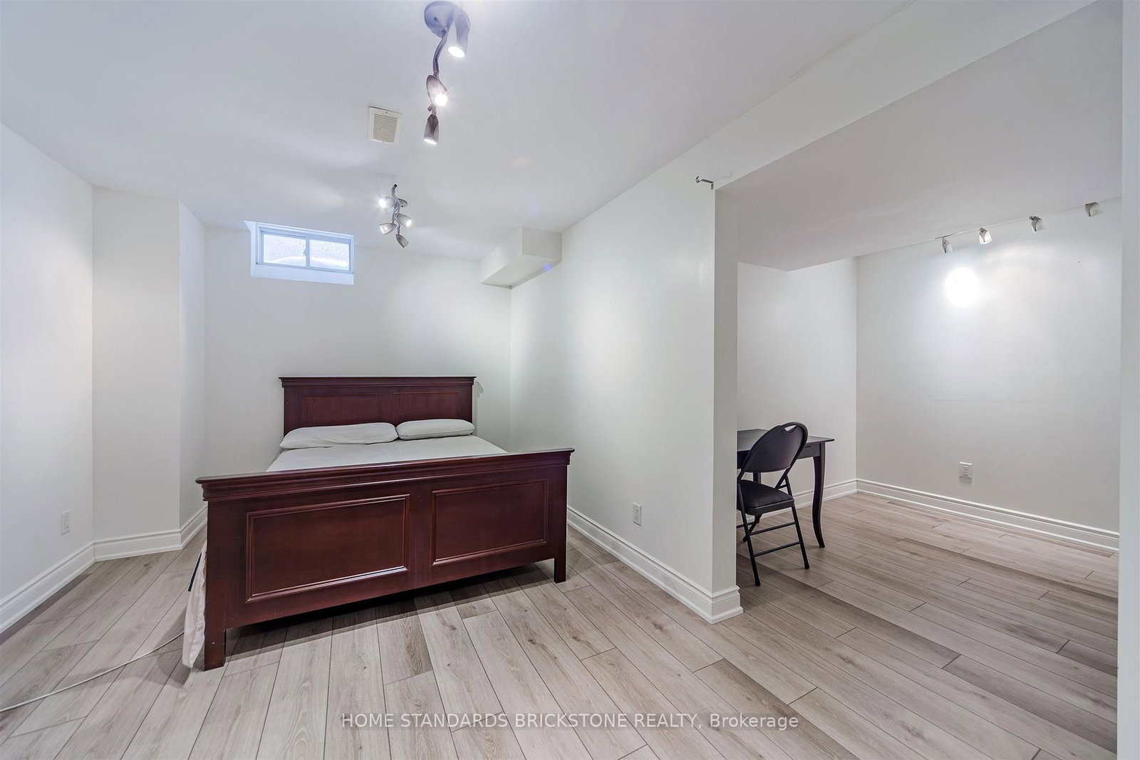 28 Brookhurst Crescent - Photo 35