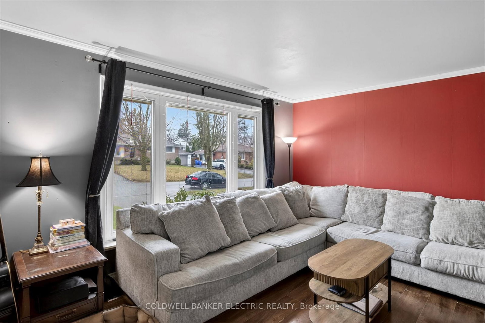 Detached House for sale at 250 Collison Crescent, Peterborough, Ontario, K9J 1A8 - Ashburnham Ward 4 - MLS: X13001214