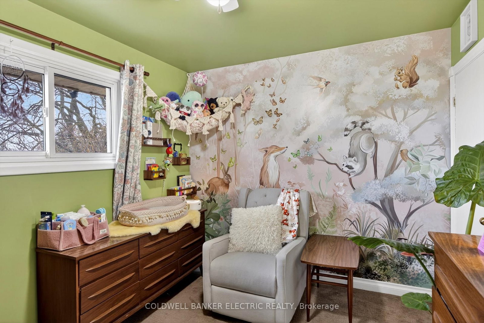 Detached House for sale at 250 Collison Crescent, Peterborough, Ontario, K9J 1A8 - Ashburnham Ward 4 - MLS: X13001214