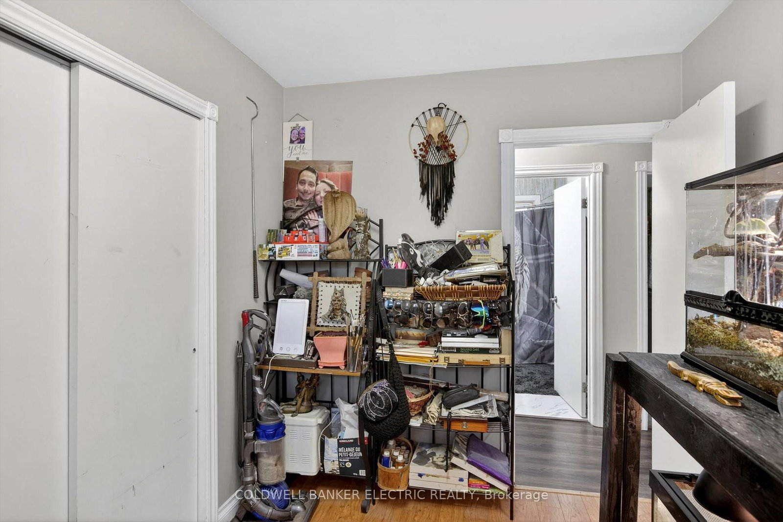 Detached House for sale at 250 Collison Crescent, Peterborough, Ontario, K9J 1A8 - Ashburnham Ward 4 - MLS: X13001214