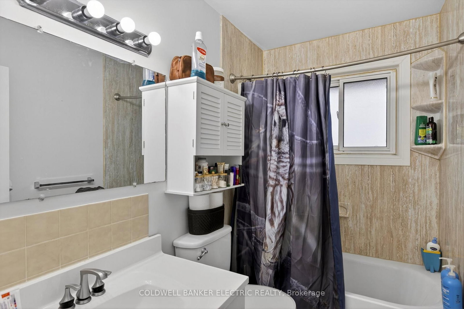 Detached House for sale at 250 Collison Crescent, Peterborough, Ontario, K9J 1A8 - Ashburnham Ward 4 - MLS: X13001214