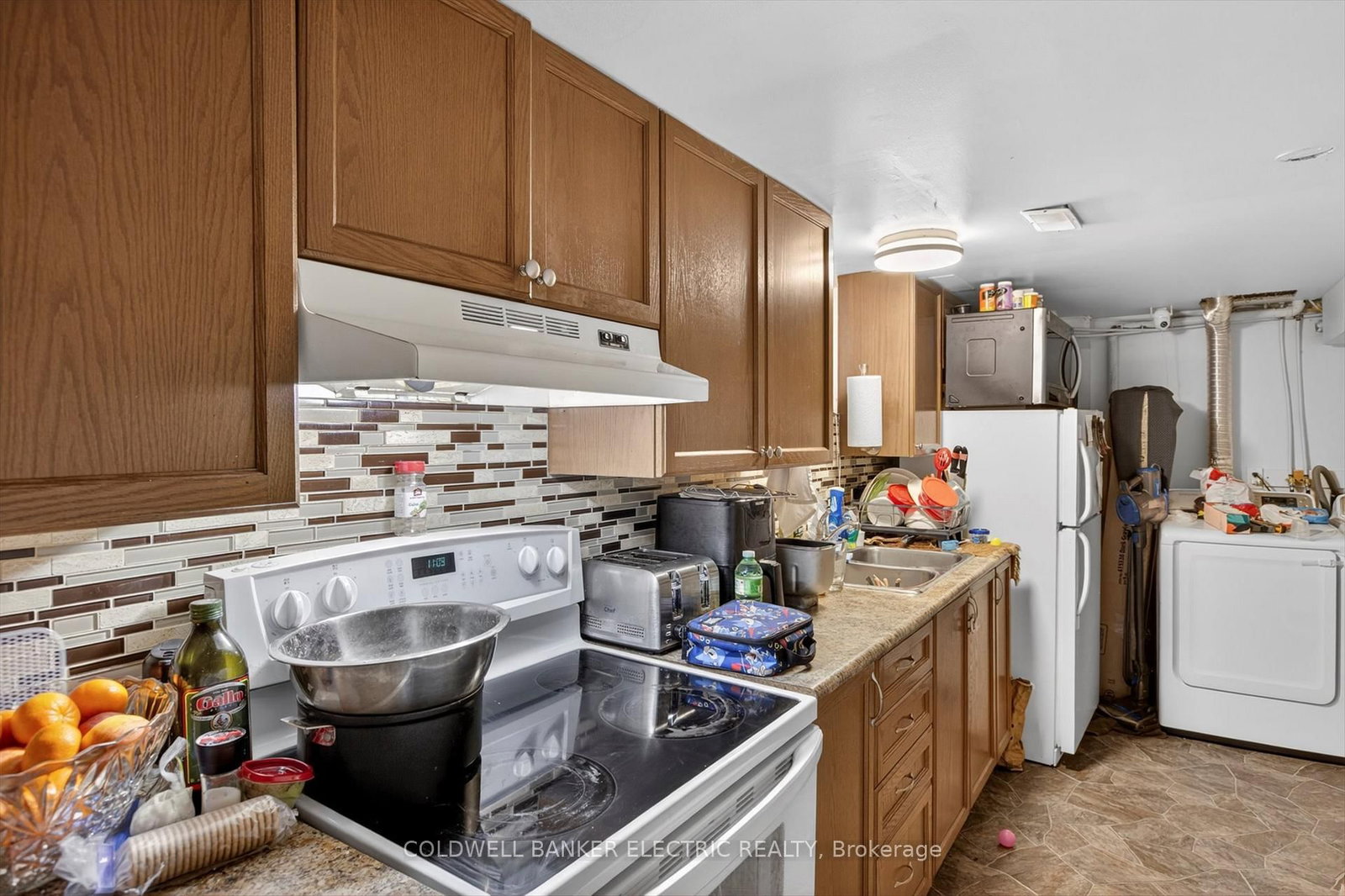 Detached House for sale at 250 Collison Crescent, Peterborough, Ontario, K9J 1A8 - Ashburnham Ward 4 - MLS: X13001214