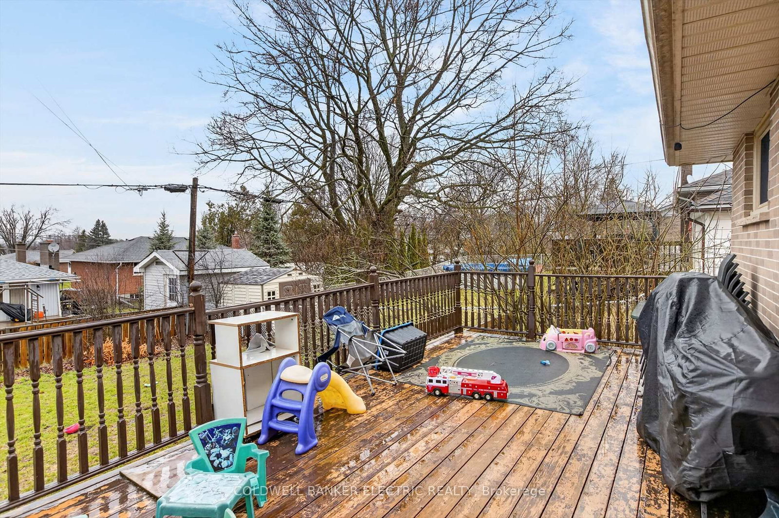 Detached House for sale at 250 Collison Crescent, Peterborough, Ontario, K9J 1A8 - Ashburnham Ward 4 - MLS: X13001214