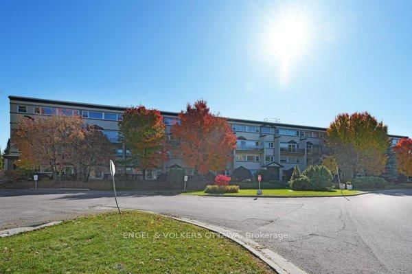 216 - 12 Corkstown Rd, Ottawa, K2H 5B3 | Image 2