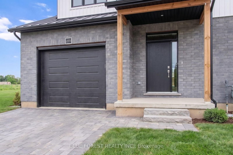 247 McTavish Street