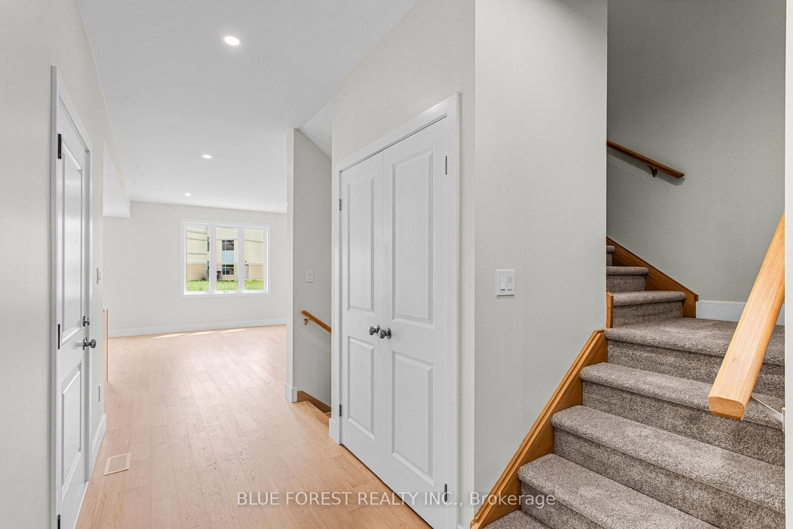 247 McTavish Street • Strathroy-Caradoc, ON photo 5