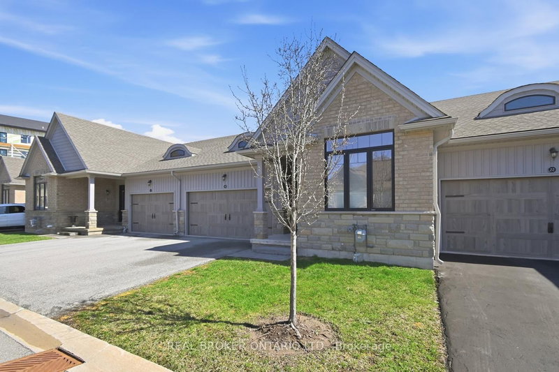 18 Borden Trail