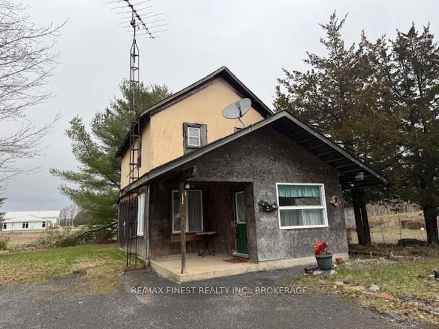 Detached House sold at 5885 Wilmer Road, Perth Road, Ontario, K0H 2L0 - Frontenac South - MLS: X13001464