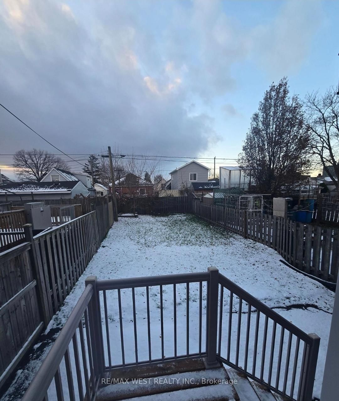 Detached House for sale at 413 Paling Avenue, Hamilton, Ontario, L8H 5K3 - Homeside - MLS: X13001470