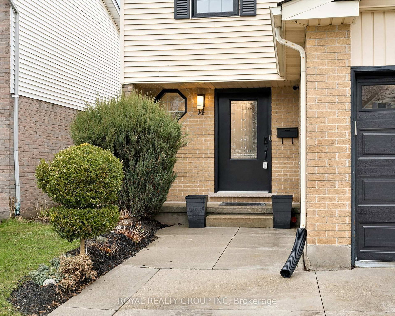 14 Wycliffe Place - Photo 2