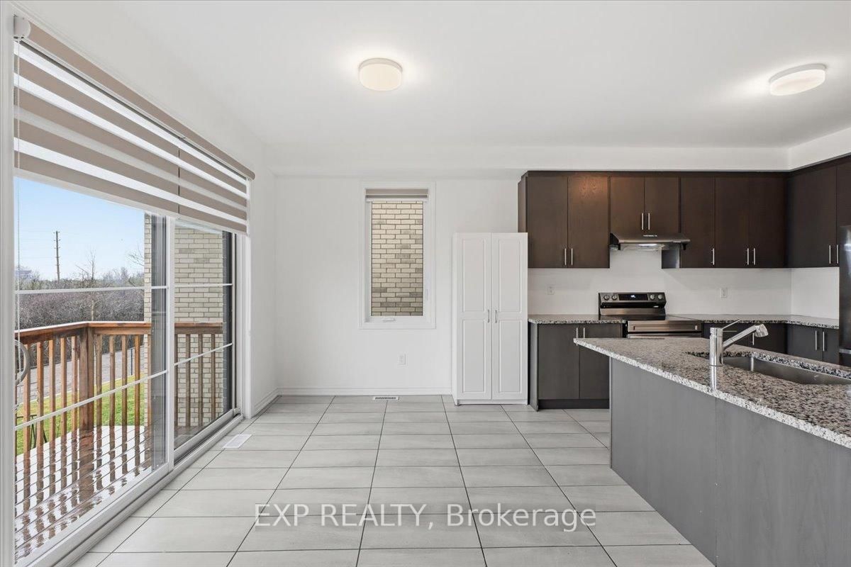 448 Trevor Street - Photo 10