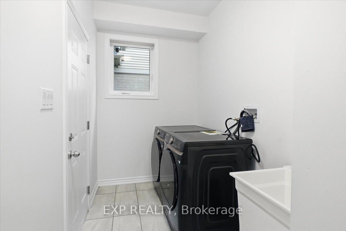 448 Trevor Street - Photo 13