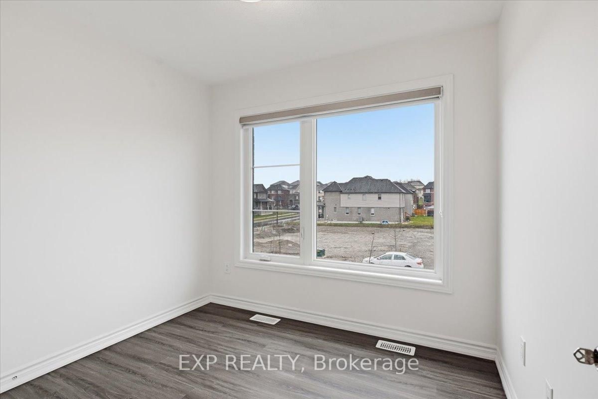 448 Trevor Street - Photo 14