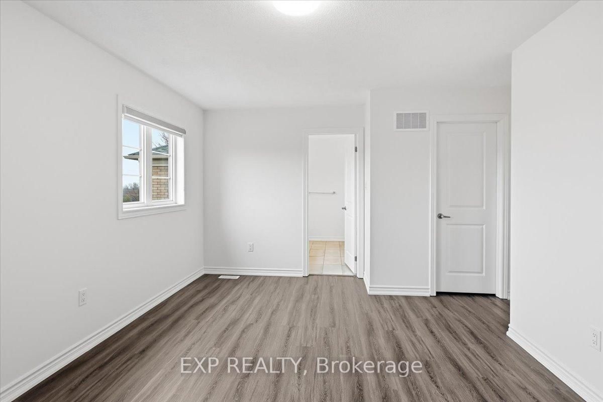 448 Trevor Street - Photo 23