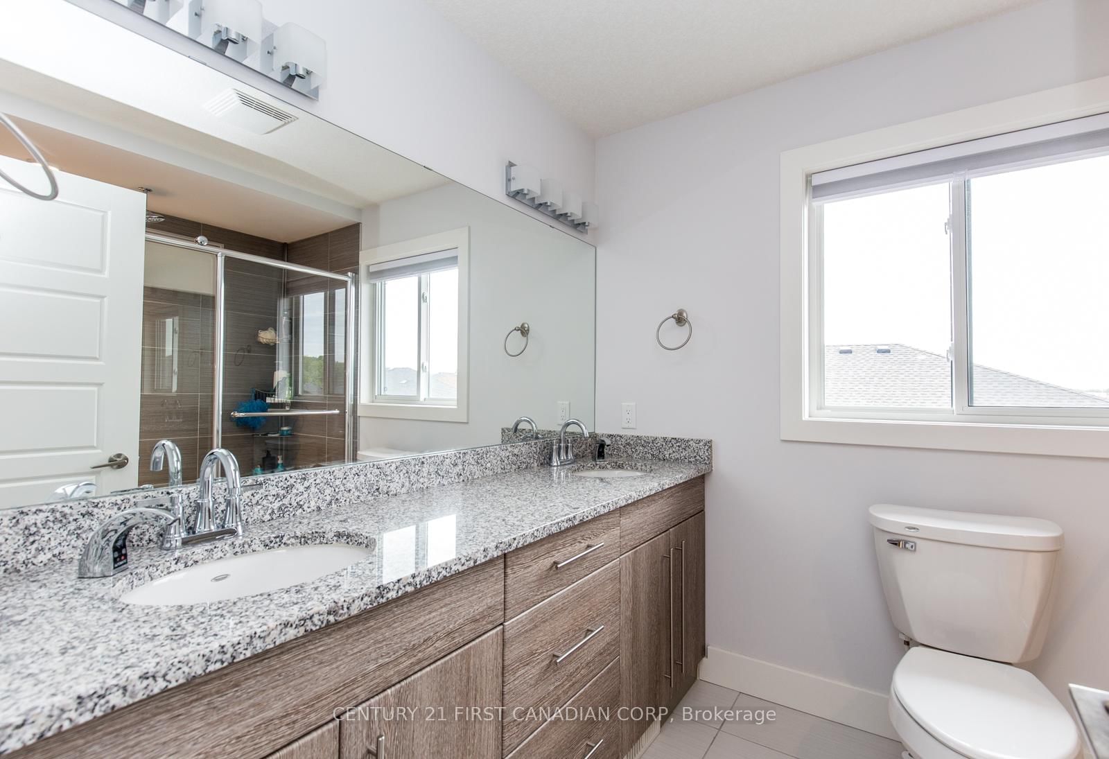 962 Moy Crescent - Photo 18