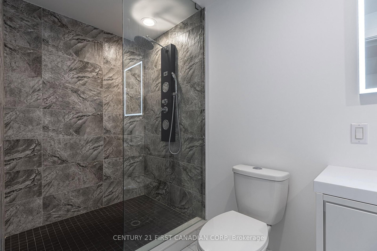 962 Moy Crescent - Photo 25