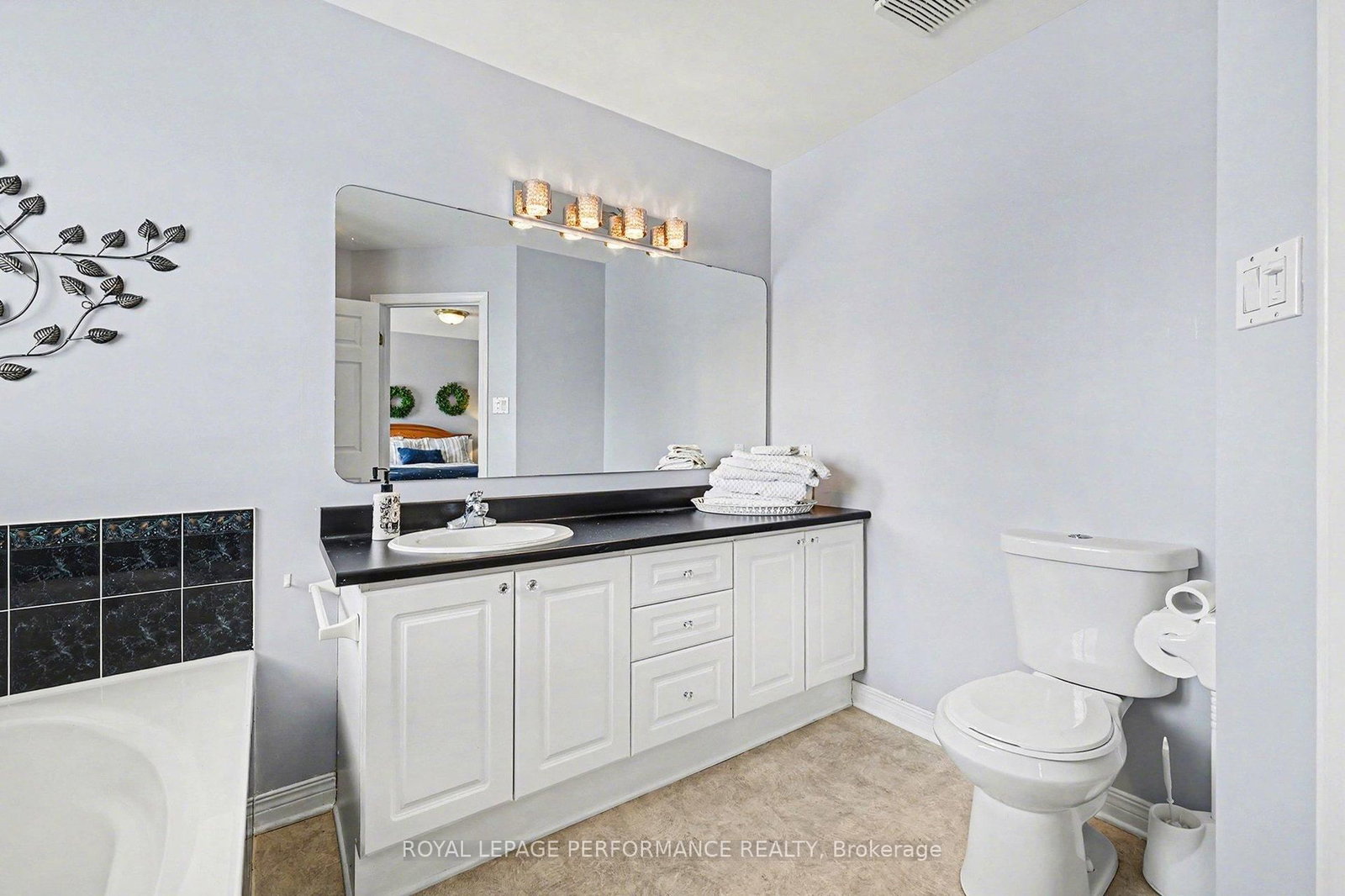 Townhouse for sale at 214 Windhurst Drive, Ottawa, Ontario, K2G 6H9 - Barrhaven East - MLS: X13001546